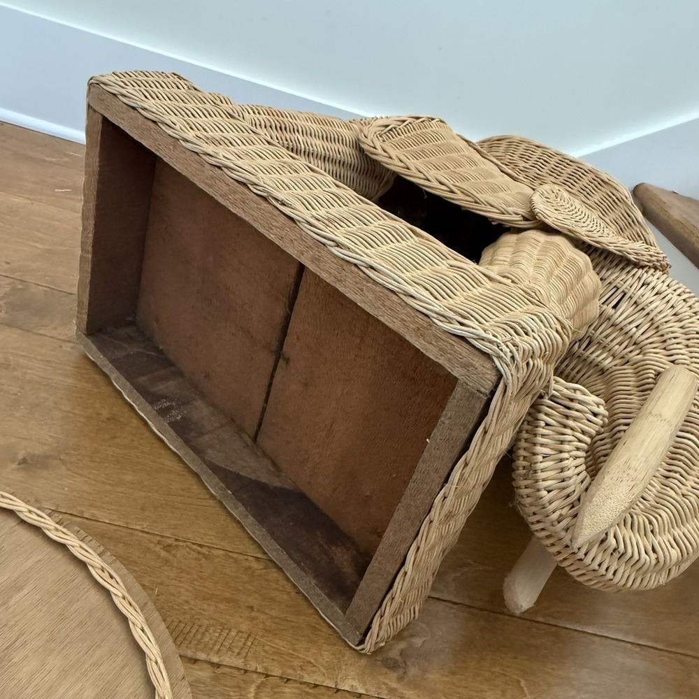 Vintage Wicker Elephant Accent Table Removable Tray Plant Stand Boho Rattan Deco - Picture 11 of 11
